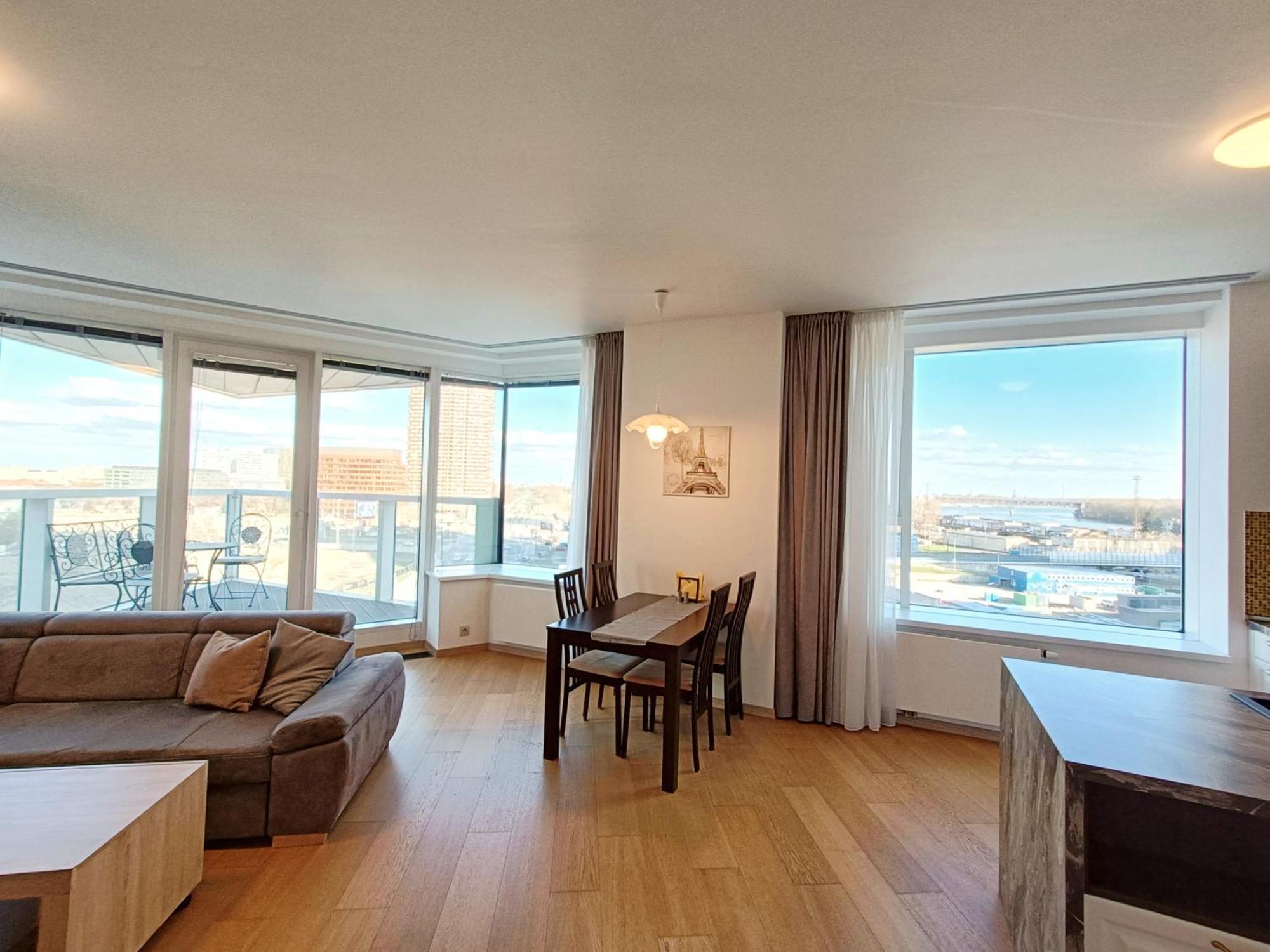 Sag Panorama City Apartment 3 Rooms Free Parking Free Wifi Pressburg Exterior foto